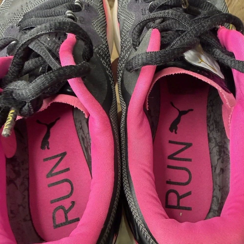 Puma Run XX Nitro Black Pink Trainers 376171-13 Women's Size 9.5 Running Shoes